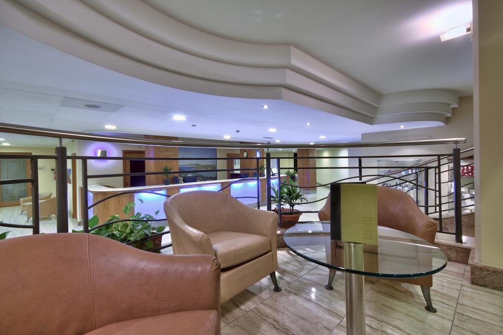 Luna Complex Apartahotel 3*